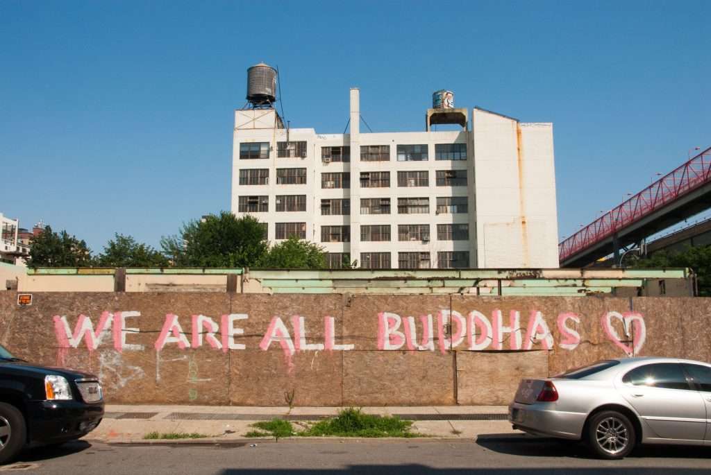 “We are all buddha’s – herinnering aan onze aangeboren wijsheid en compassie.”