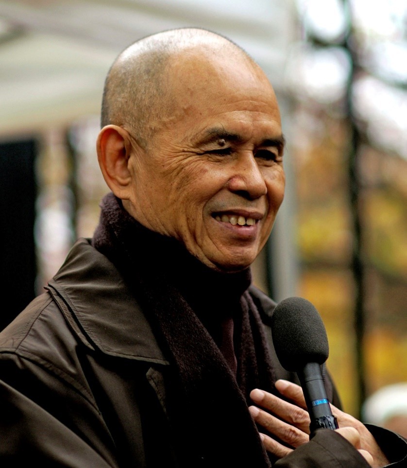 Thich-Nhat-Hanh - SensZenjoy “Thich Nhat Hanh, zenmeester en inspiratie voor de SensZenjoy Sangha.
